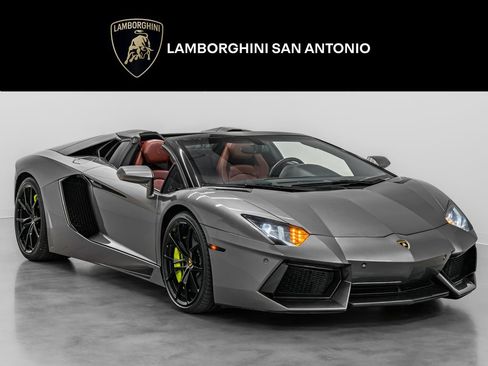 Used 2015 Lamborghini Aventador LP 700-4 AWD/4WD image 1