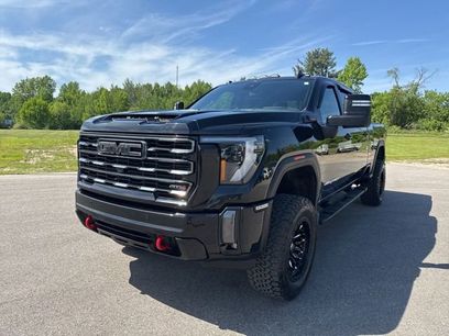 Used 2024 GMC Sierra 2500 AT4 w/ Technology Package