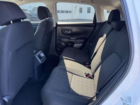 Certified 2025 Honda HR-V LX image 9