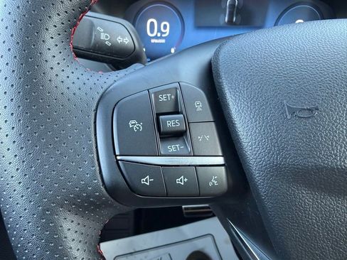 Used 2023 Ford Escape ST-Line Elite image 18