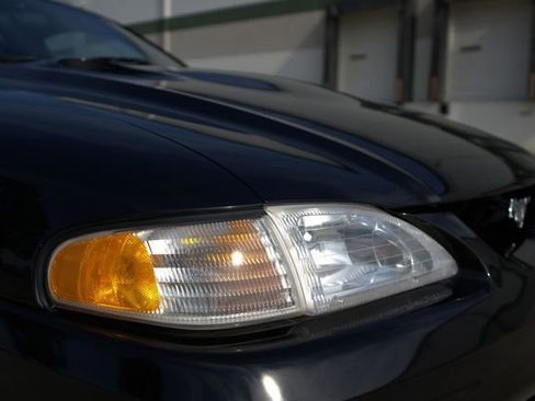 Used 1997 Ford Mustang Cobra image 15