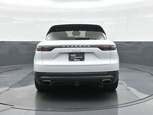 Used 2020 Porsche Cayenne AWD/4WD image 6