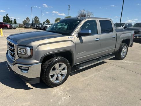 Used 2017 GMC Sierra 1500 SLT AWD/4WD image 30