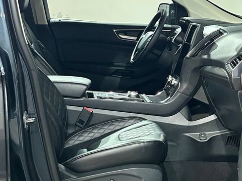 Used 2024 Ford Edge Titanium AWD/4WD image 51