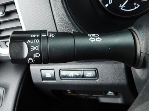 Used 2023 Nissan Frontier SV w/ SV Convenience Package image 36