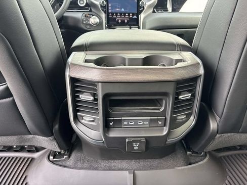 New 2026 RAM 1500 Laramie AWD/4WD image 7