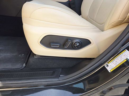 Used 2024 Jeep Grand Cherokee L Limited w/ Luxury Tech Group II AWD/4WD image 44