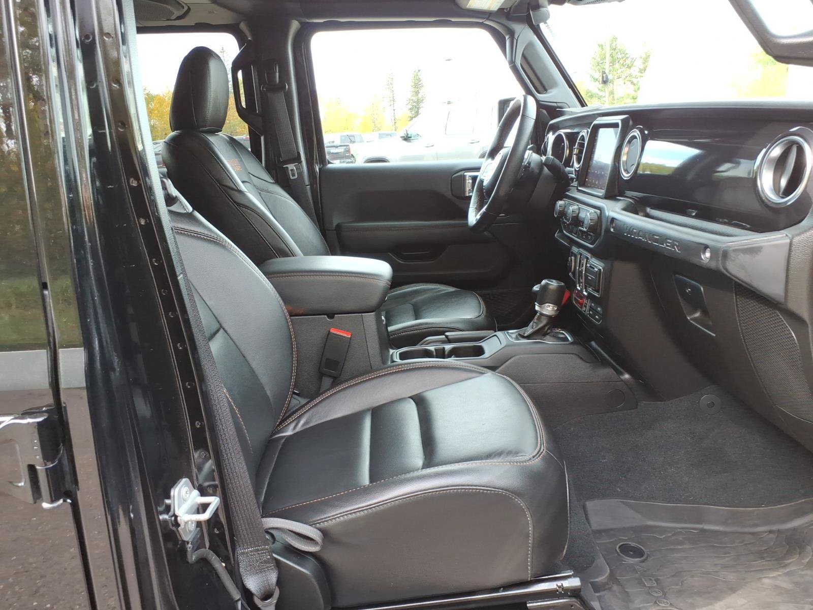 Used 2023 Jeep Wrangler Unlimited Rubicon 392 w/ Xtreme Recon 35" Tire Package AWD/4WD image 19