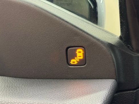 Used 2020 Honda Pilot Elite image 17