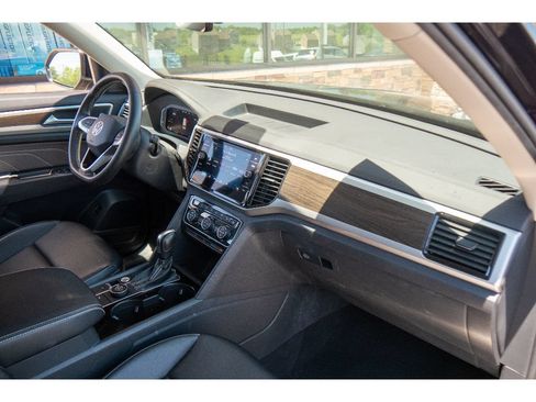 Used 2022 Volkswagen Atlas SE AWD/4WD image 14