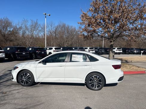 New 2026 Volkswagen Jetta Sport FWD image 4