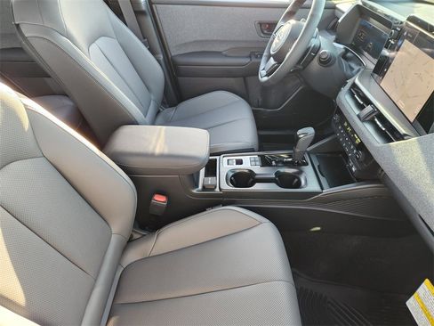 New 2026 Subaru Outback Limited XT image 9