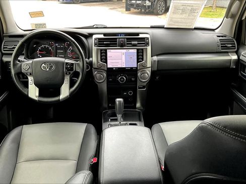Used 2023 Toyota 4Runner SR5 Premium w/ Moonroof Package RWD image 16