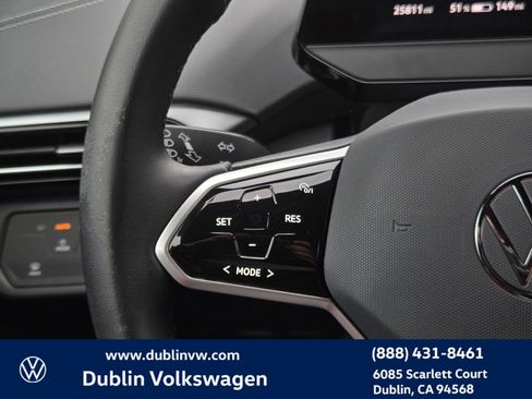 Certified 2023 Volkswagen ID.4 Pro image 19