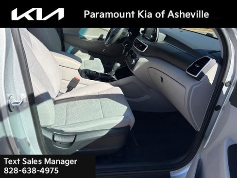 Used 2019 Hyundai Tucson SE image 15