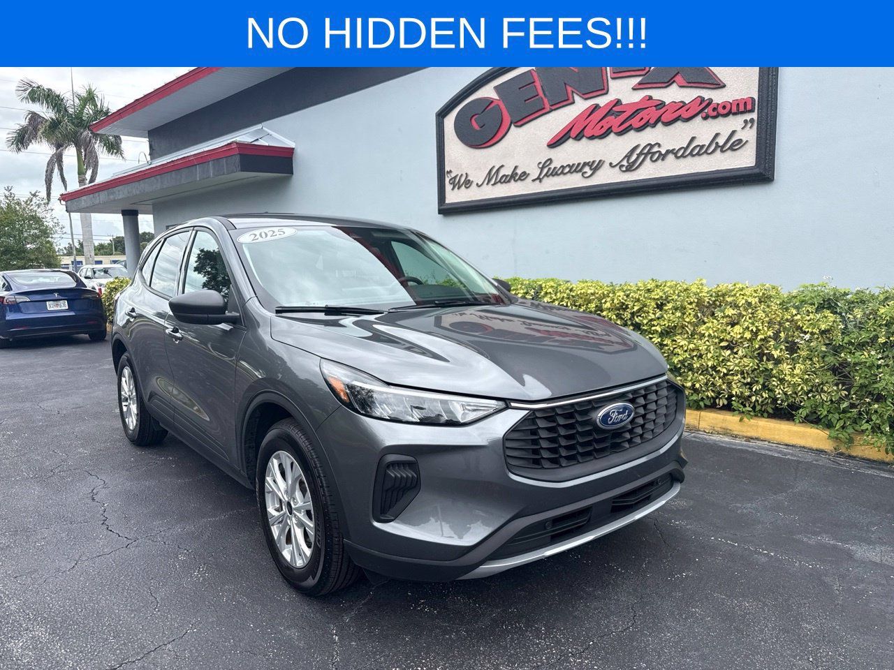 Used 2025 Ford Escape Active FWD image 1