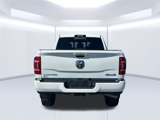 Used 2022 RAM 2500 Limited w/ Body Color Bumper Group AWD/4WD image 9