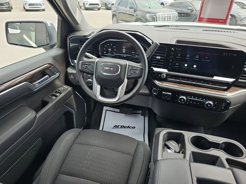 Used 2023 GMC Sierra 1500 SLE w/ Preferred Package AWD/4WD image 30