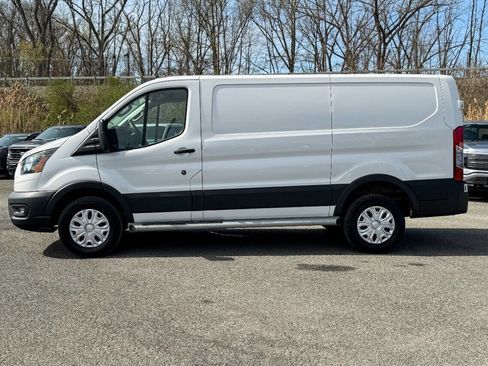 Used 2024 Ford Transit 250 Low Roof w/ Exterior Upgrade Package RWD image 6