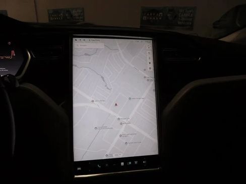 Used 2013 Tesla Model S RWD image 32