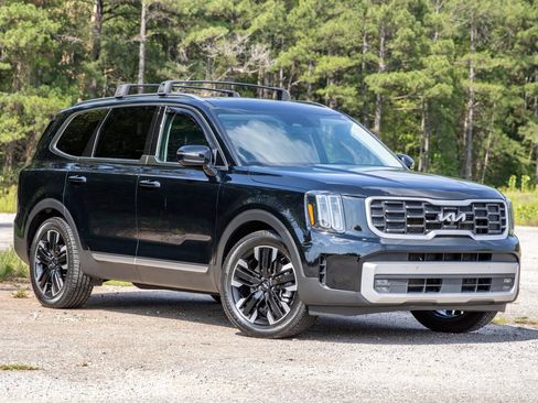 Used 2023 Kia Telluride SX Prestige AWD/4WD image 3