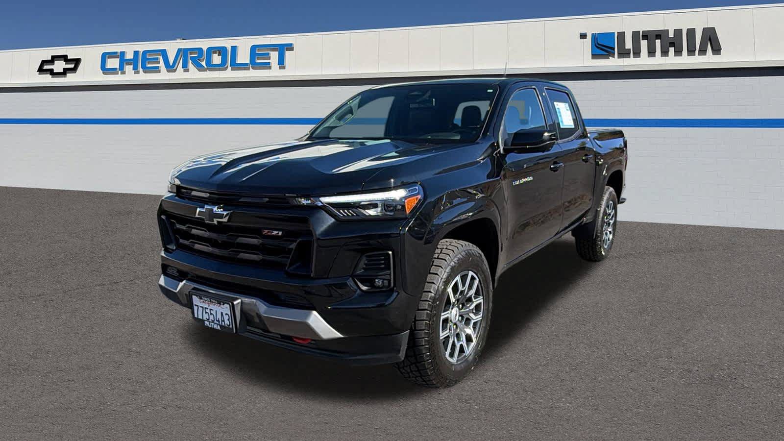 Used 2023 Chevrolet Colorado Z71 w/ Z71 Convenience Package 2 AWD/4WD image 1