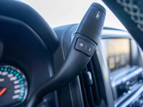 Used 2018 GMC Sierra 1500 SLT w/ SLT Premium Package image 26