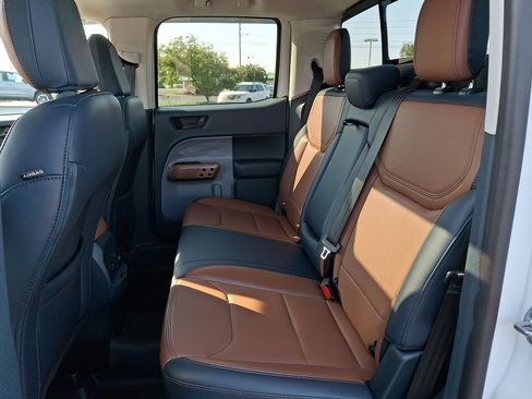 Used 2022 Ford Maverick Lariat w/ Equipment Group 500A Standard AWD/4WD image 11