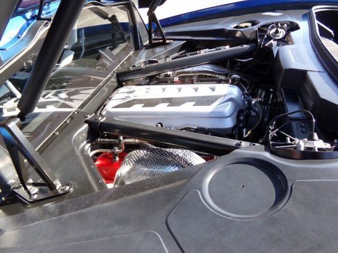 Used 2020 Chevrolet Corvette 3LT Z51 Coupe w/ 3LT Preferred Equipment Group image 15