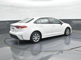 Used 2023 Toyota Corolla LE image 2