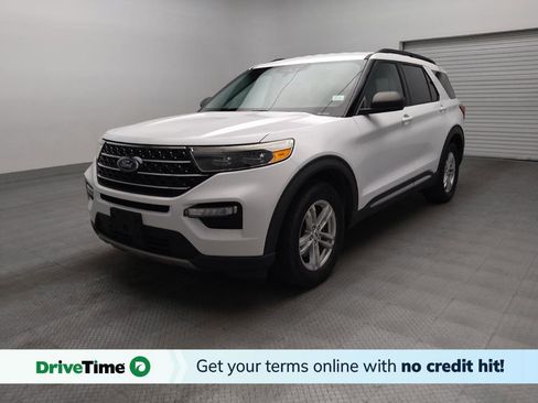 Used 2021 Ford Explorer XLT w/ Equipment Group 202A RWD image 1