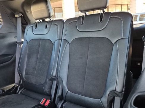 Used 2023 Jeep Grand Cherokee L Altitude image 27