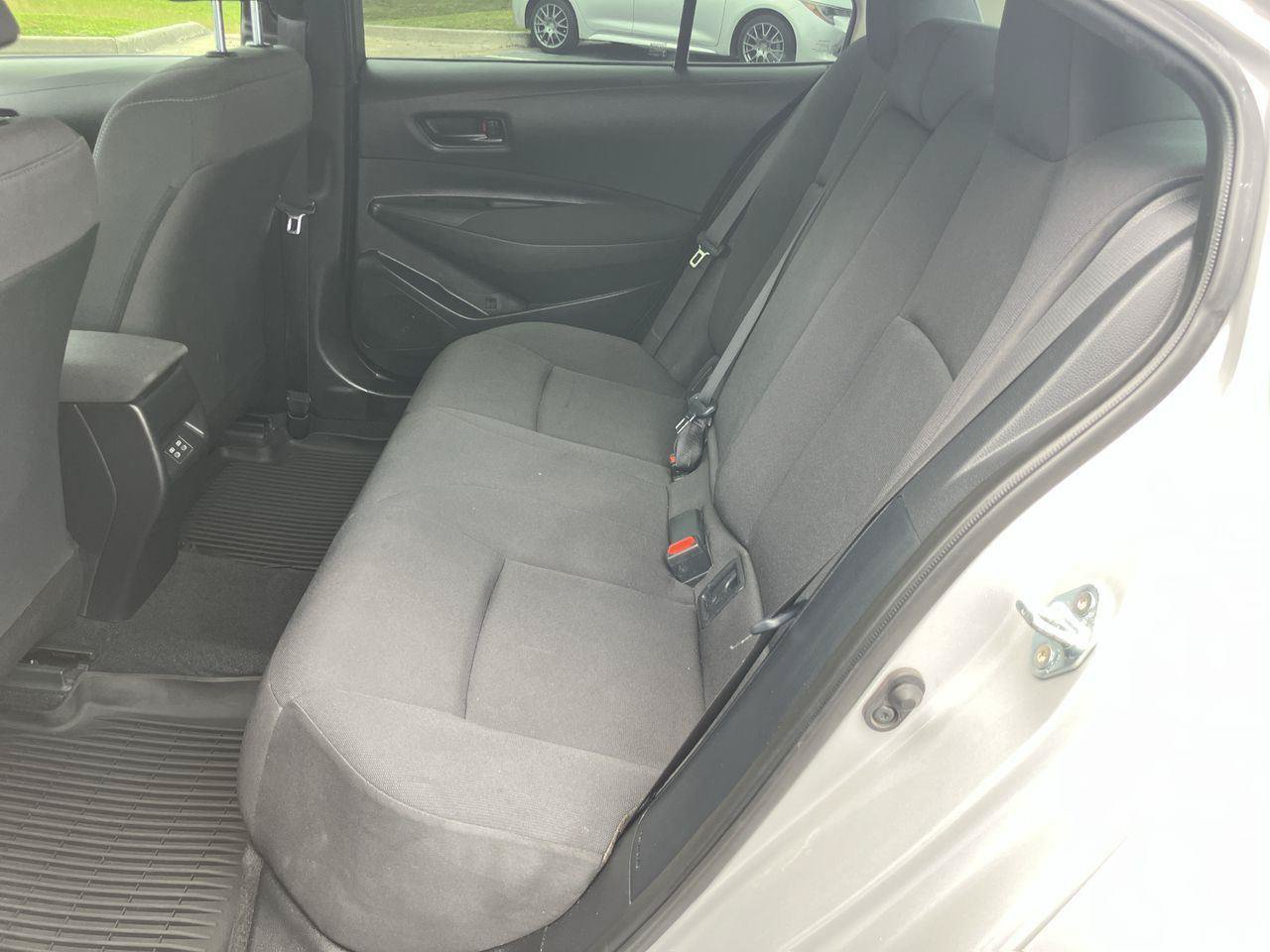 Certified 2025 Toyota Corolla LE FWD image 22