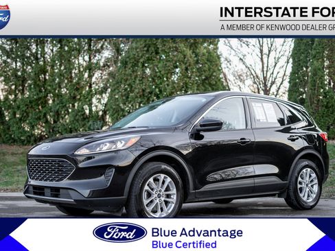 Certified 2022 Ford Escape SE w/ Cold Weather Package image 1