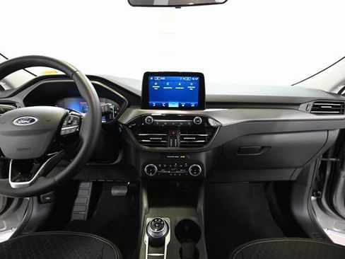 Used 2024 Ford Escape Active image 2