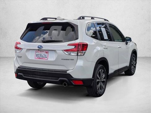 Used 2023 Subaru Forester Limited AWD/4WD image 5