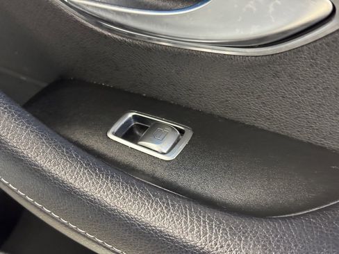 Used 2021 Mercedes-Benz E 350 4MATIC Sedan image 35