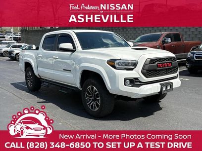 Used 2022 Toyota Tacoma TRD Sport w/ TRD Premium Sport Package