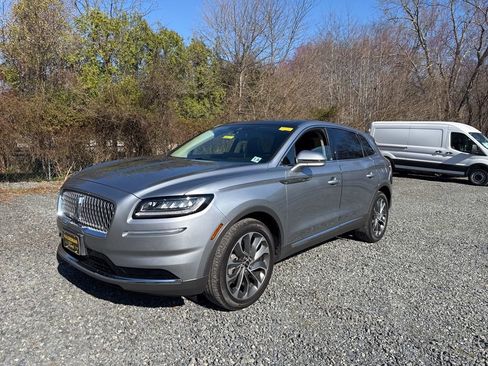 Used 2022 Lincoln Nautilus Reserve w/ Luxury Package image 1