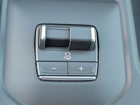 New 2026 GMC Sierra 2500 Denali Ultimate image 16