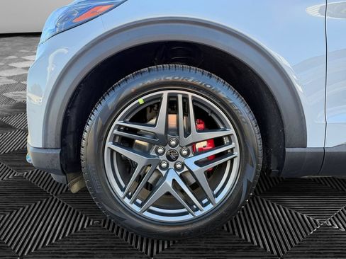 New 2026 Ford Explorer ST AWD/4WD image 9