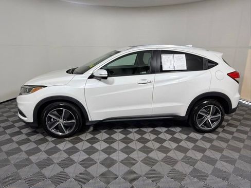 Used 2022 Honda HR-V EX-L image 3