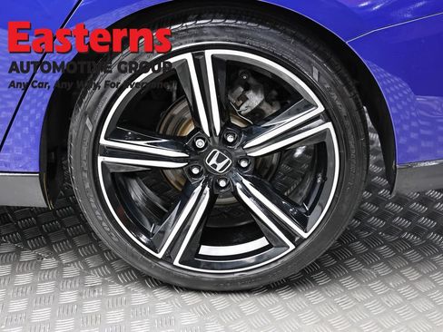 Used 2024 Honda Accord Sport image 8