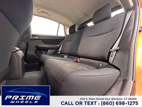 Used 2014 Subaru Crosstrek 2.0i Premium image 12