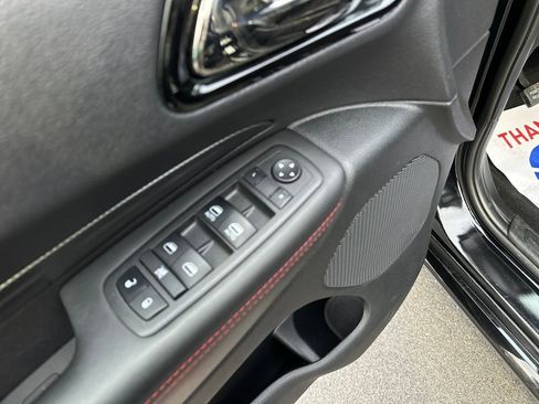 Used 2023 Dodge Durango GT image 15