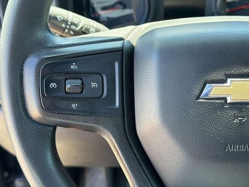 Used 2019 Chevrolet Silverado 1500 Custom image 17