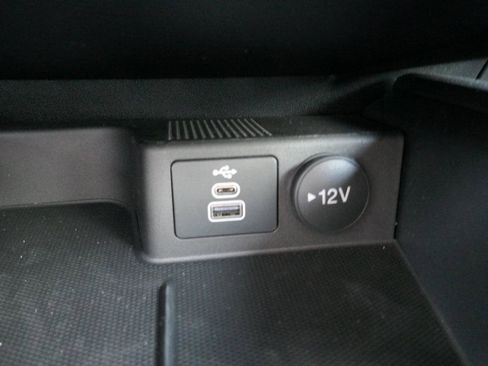 New 2025 Ford Escape ST-Line w/ Equipment Group 301A image 19