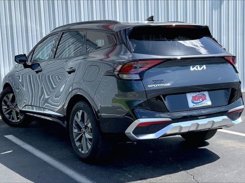 Used 2023 Kia Sportage SX FWD image 9
