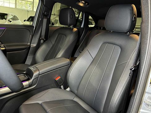 Certified 2025 Mercedes-Benz GLA 250 4MATIC image 26