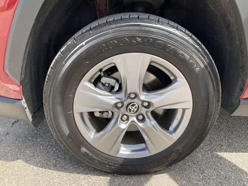 Certified 2025 Toyota RAV4 XLE FWD image 11